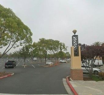 Guns-Drawn Police Scare Clears Out San Jose AMC, No Weapon Found