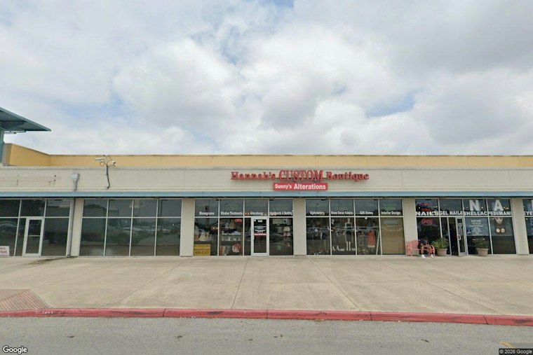 H-E-B Air Fryers Can Slam Shut on Your Arm, Burn Warning Hits San Antonio Shoppers