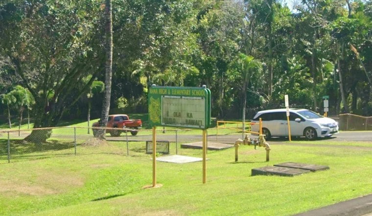 Hāna School Shuts Down as Flooding Swamps Piʻilani Highway, Strands Roads