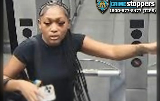 Harlem Subway Slasher Still at Large After Arm Attack on 21-Year-Old