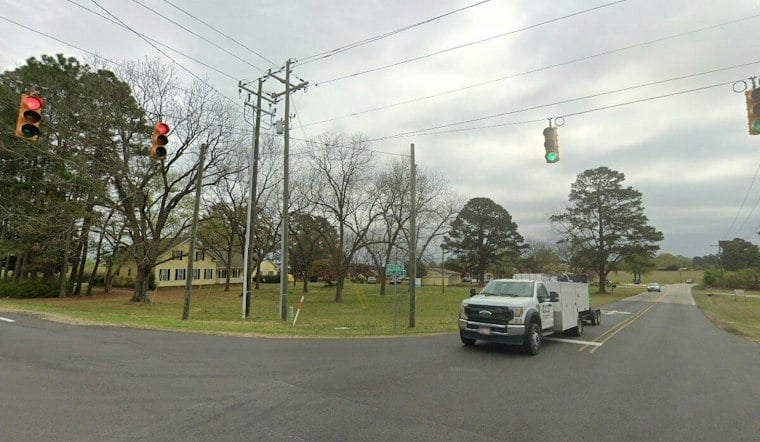 Harnett County Van Rollover at NC-210 Kills One, Leaves Eight Hurt