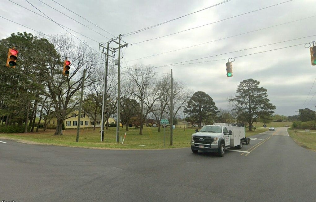 Harnett County Van Rollover at NC-210 Kills One, Leaves Eight Hurt