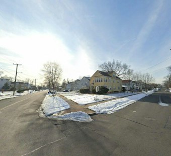 Hartford Crash Kills One, Critically Injures Another on Cornwall Street