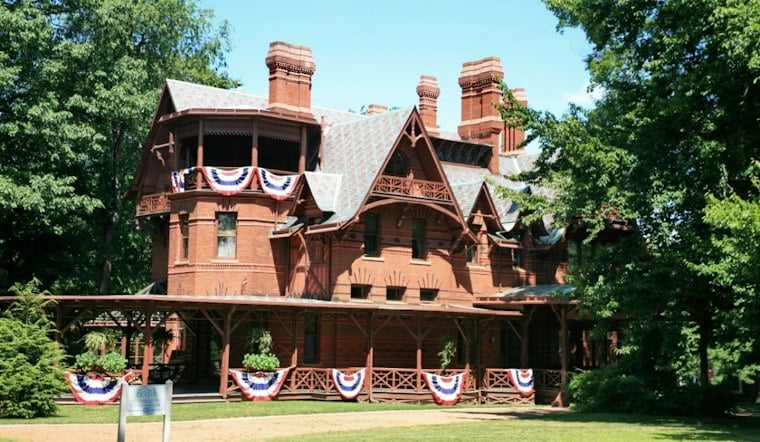 Hartford's Mark Twain House Hands Lydia Millet $25,000 Prize, Then Tackles AI
