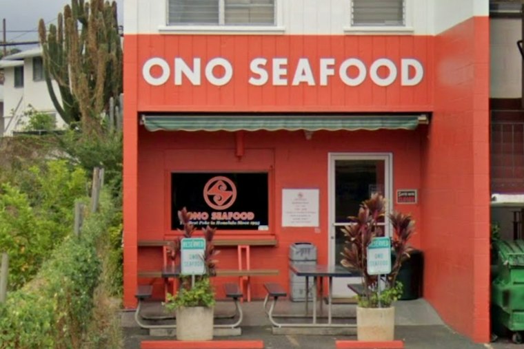 Hawaii Kai Poke Shop Owner Drained by Fake FBI Agents Demanding Crypto