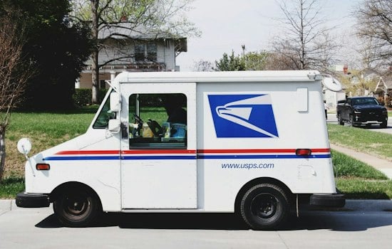 Hawaii Sellers Watch Orders Stall as USPS Shifts Packages to Slow Boat