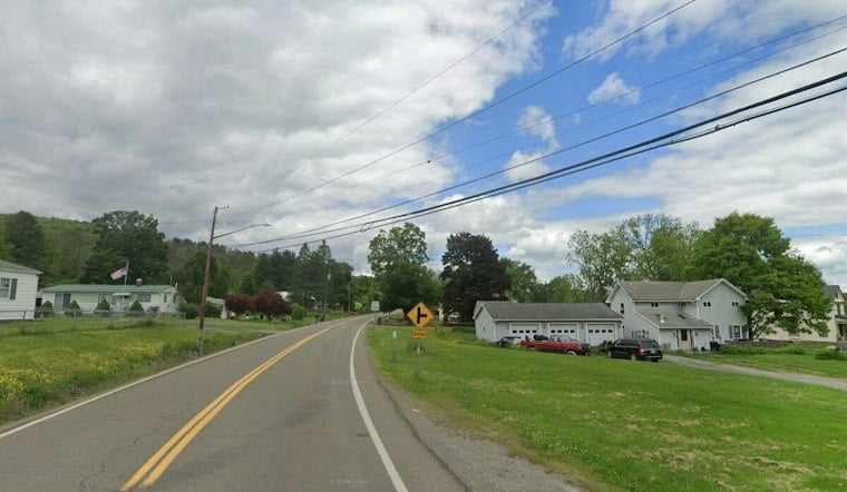 Hayride Tractor Flips Near NY-PA Border, Three Critical Among 19 Riders
