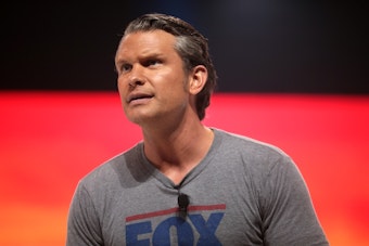 Hegseth's UT Game Appearance Fuels Senate Buzz as Blackburn's Governor Bid Looms