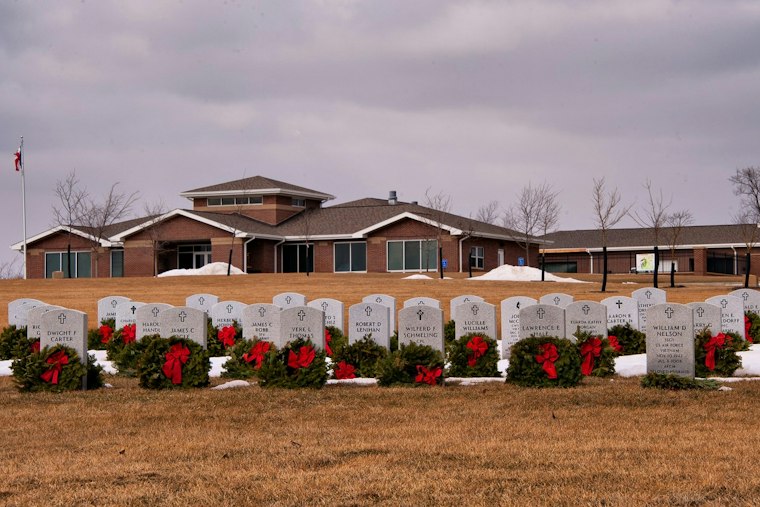 Helicopter Delivers 16 Unclaimed Veterans to Final Rest at Iowa Cemetery