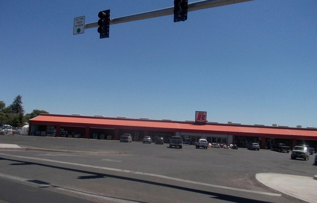 Hines Bets Big on Factory Boom With 2.3 Million Square Feet From Houston to Silicon Valley