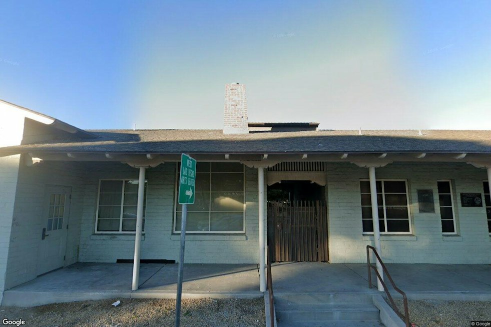 Historic Westside Café Pays Teens $12 an Hour to Learn the Kitchen Trade