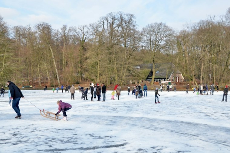 Holland's Dutch Winterfest Returns in December With New Ice Skate Show