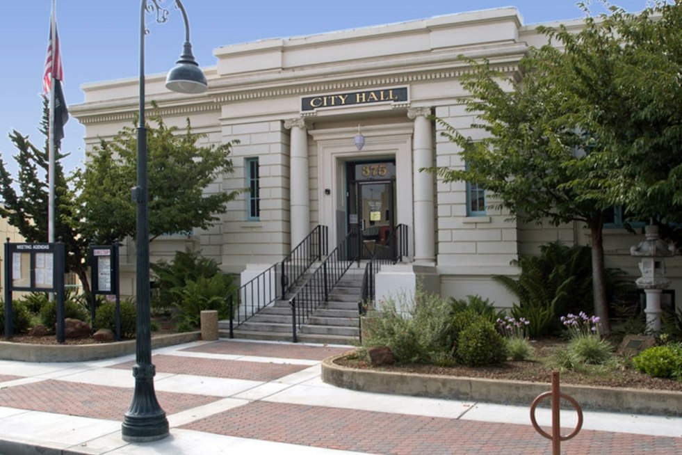 Hollister Lays Off Police Staff After General Fund Drops to Just $178