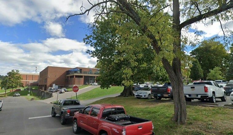 Holmes High Launches Manufacturing Program With Help From Covington Donor