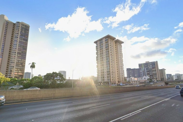 Honolulu Basks as Trade Winds Blow Back After Soggy Week
