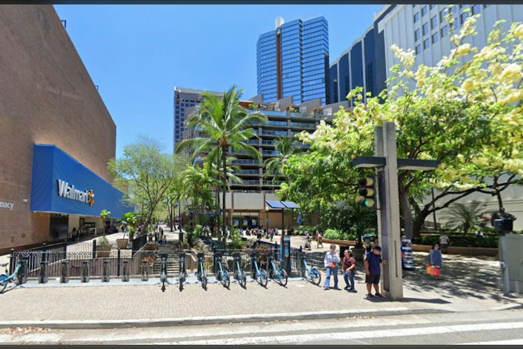 Honolulu Book Swap Returns to Fort Street Mall With Coffee, Matcha and Live Music