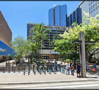 Honolulu Book Swap Returns to Fort Street Mall With Coffee, Matcha and Live Music