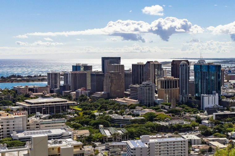 Honolulu Forecast: Trades Build Into the Weekend, With Windward Showers Possible