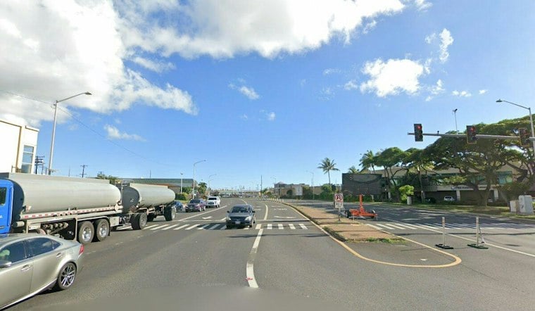 Honolulu Rollover Sends Two to Hospital as Car Flips Into Nimitz Ravine