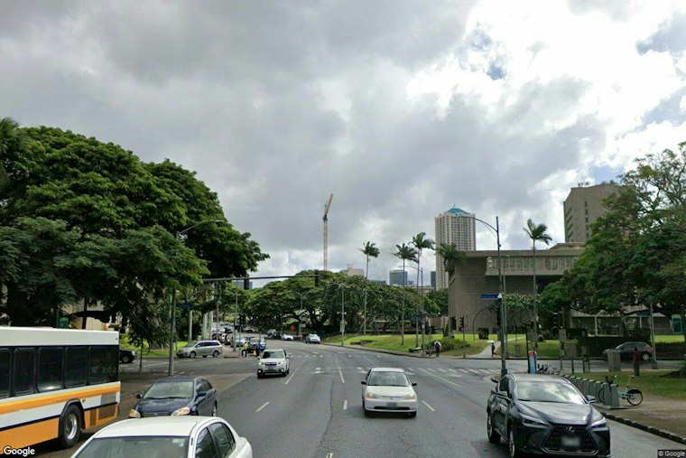 Honolulu Weekend to Sizzle With Sun, Gusty Trade Winds, Spot Showers