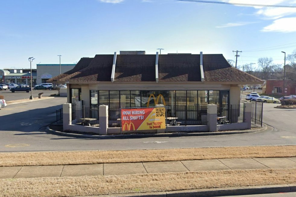 Hoover 20-Year-Old Shot Dead Outside Birmingham McDonald's During Mystery Meetup