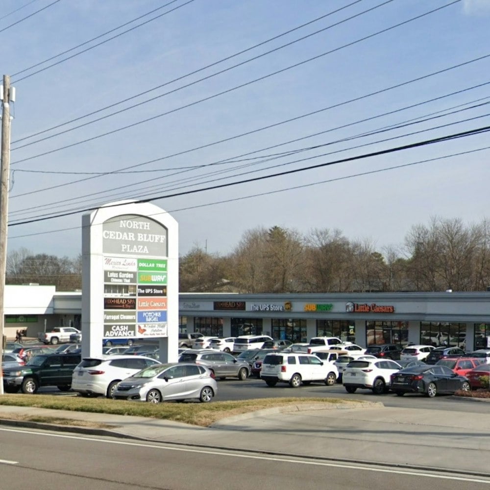 Hot Birds Hot Chicken Flies From Downtown Knoxville to a Cedar Bluff Strip Mall