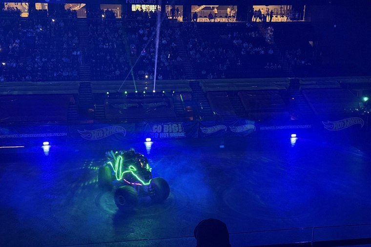 Hot Wheels Monster Trucks Crash Into Albany With Pyro, New Rhinomite Rig