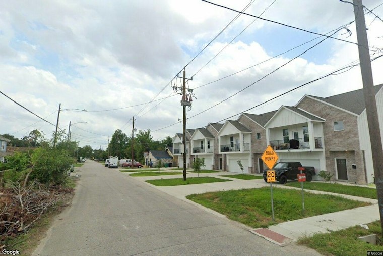 Houston 1-Year-Old Critical After Bathtub Drowning on Sherman Street