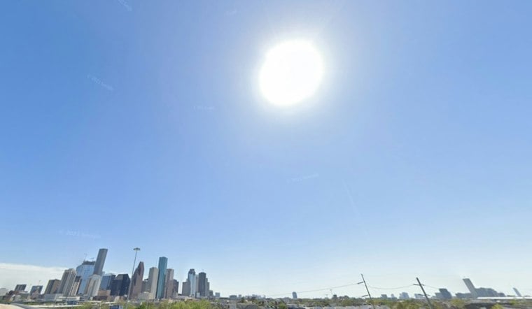 Houston Basks in Sunny 80s as Ozone Alert Hazes the Skies