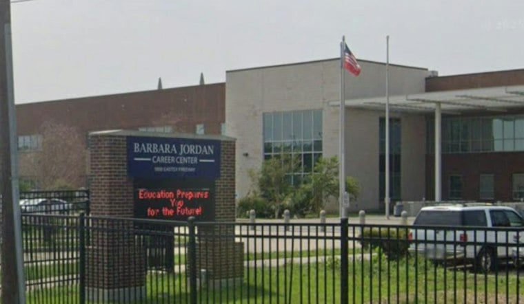 Houston ISD Teens Open Real Auto Shop, Fix Your Car for Class Credit
