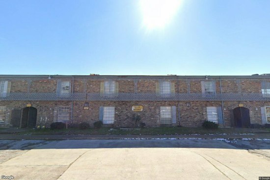 Houston Man, 65, Found in Bedroom After Sharpstown Apartment Fire, Dies at Hospital