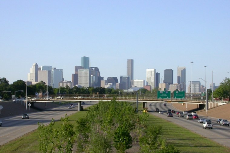 Houston Police Hunt Driver Who Vanished After Wild Highway 288 Chase