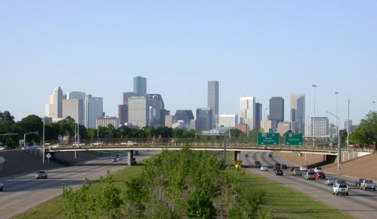 Houston Police Hunt Driver Who Vanished After Wild Highway 288 Chase