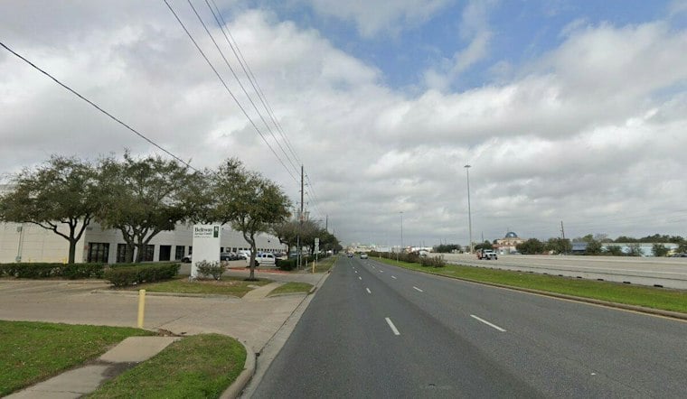 Houston Police Hunt Three Suspects in Violent Sam Houston Parkway Carjacking
