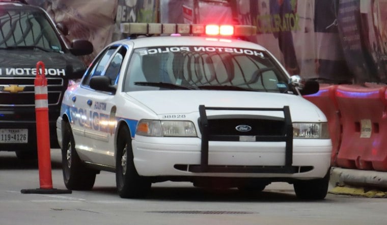 Houston Police Seek Two Persons of Interest in Glenmont Drive Shooting