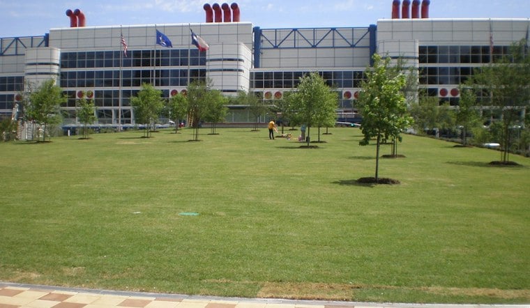 Houston Punk Legends 30footFALL Play Free Discovery Green Show Thursday
