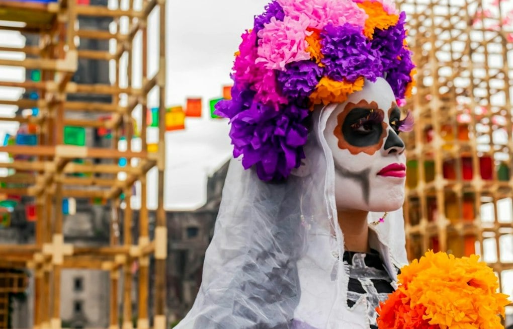 Houston's Día de los Muertos Parade Hits Year Six With Catrinas, Ofrendas and Music