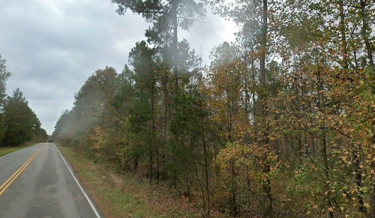 Human Skeletal Remains Found Near Elgin's Bear Creek Park, Duffel Bag Offers Clues