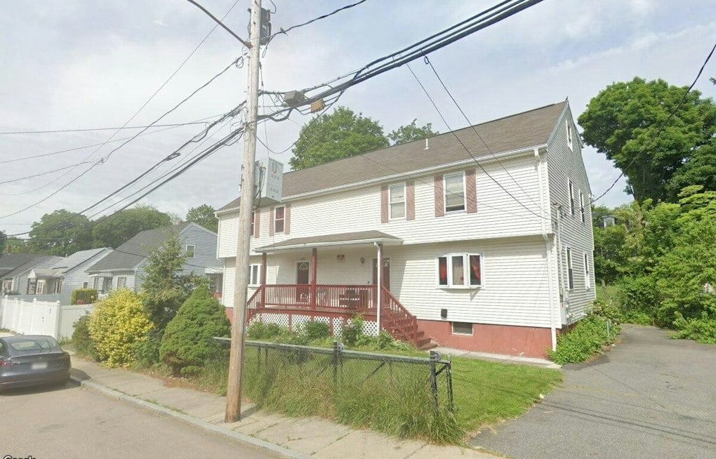 Hyde Park Shooting Leaves Two Women Hospitalized, One Critically Injured