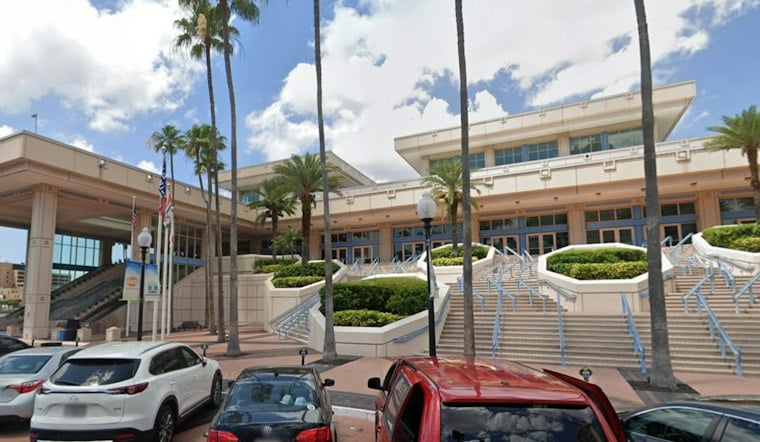 HYROX Debuts in Tampa With 18,700 Athletes, Strict New Entry Rules