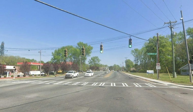 ICE Points Gun at U.S. Citizen in East Charlotte, Sends His Brother to Georgia