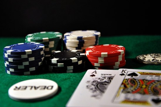 Illinois Lawyers Study Examines Mental Health and Gambling