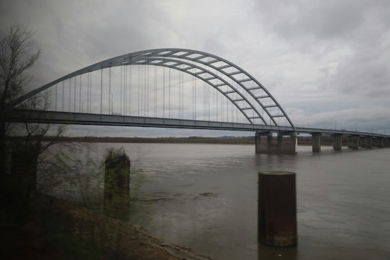 Illinois Trooper Responded to Jefferson Barracks Bridge Call