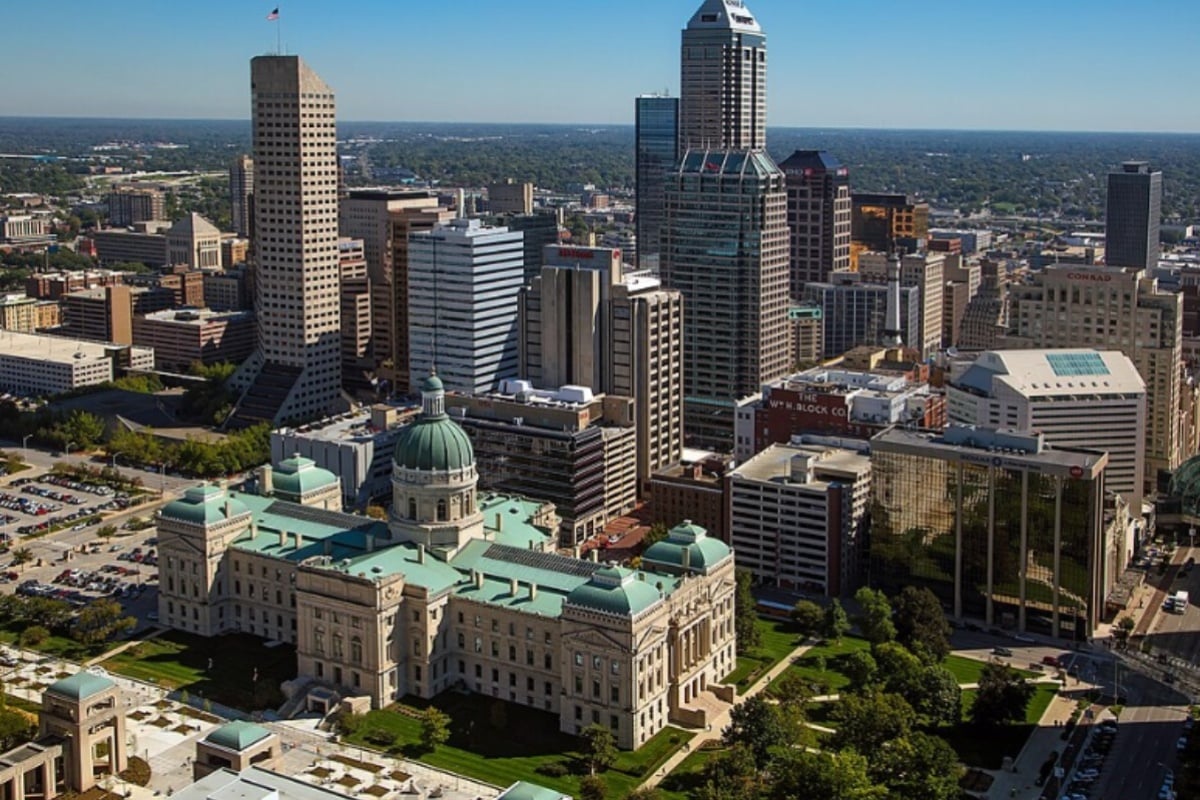 Indianapolis Weather Forecast Warm Days And Rainy Halloween Weekend