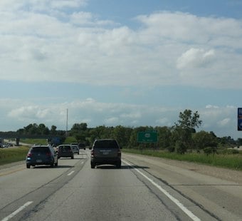 Jackson Man, 32, Dies After I-41 Pursuit Ends With PIT Maneuver, Gunshot