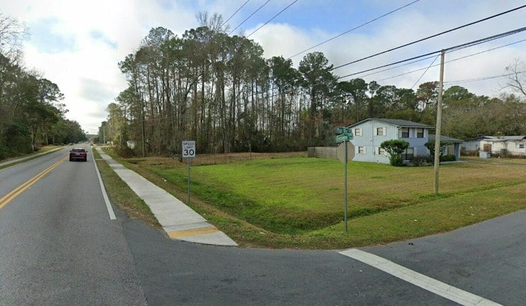 Jacksonville Officers Fatally Shoot Woman Who Fired at Them Near Mar Vic Lane
