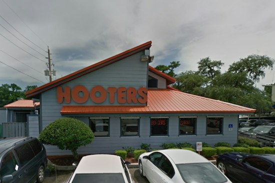 Jacksonville's Last Hooters Shuts Down on San Jose Boulevard, Ending a 40-Year Run