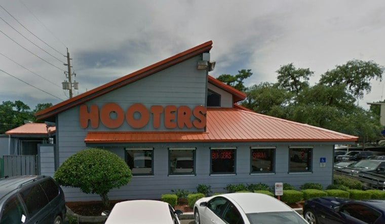 Jacksonville's Last Hooters Shuts Down on San Jose Boulevard, Ending a 40-Year Run