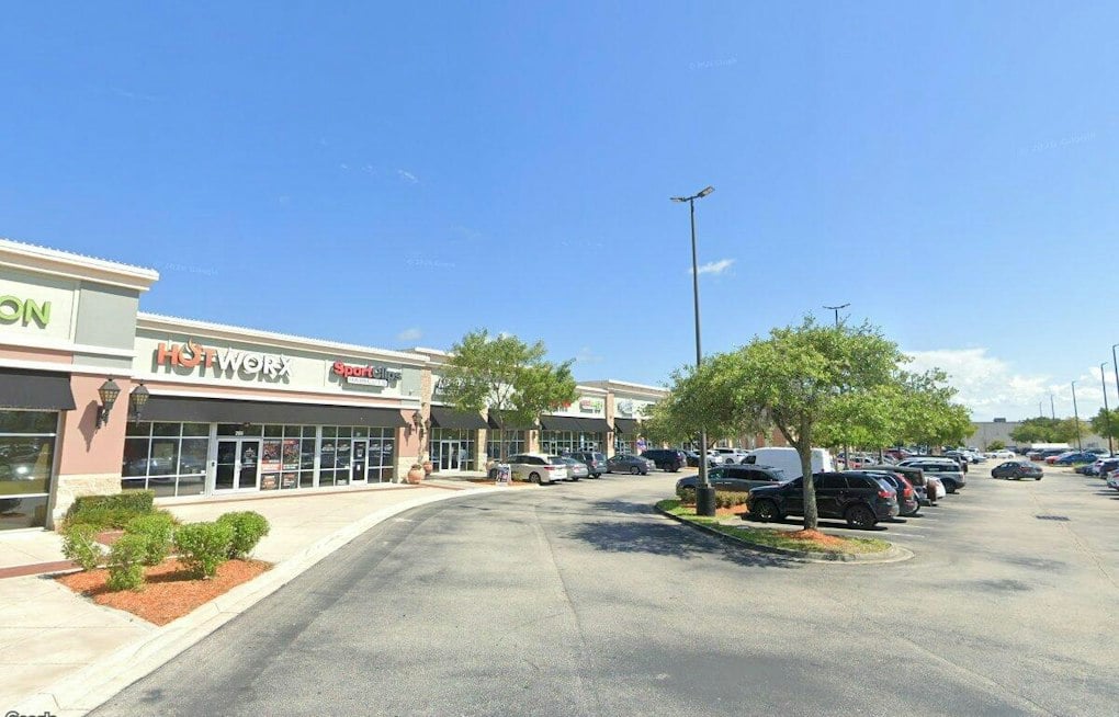 Jacksonville Salon Crash Injures Couple as They Await Answers on Cause