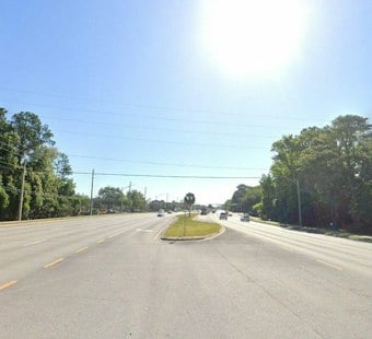 Jacksonville Woman, 54, Killed Crossing Atlantic Boulevard Late Friday Night